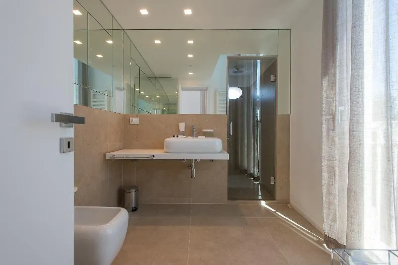 *** Gasthof Le Bifore Charming House Lecce Italien
